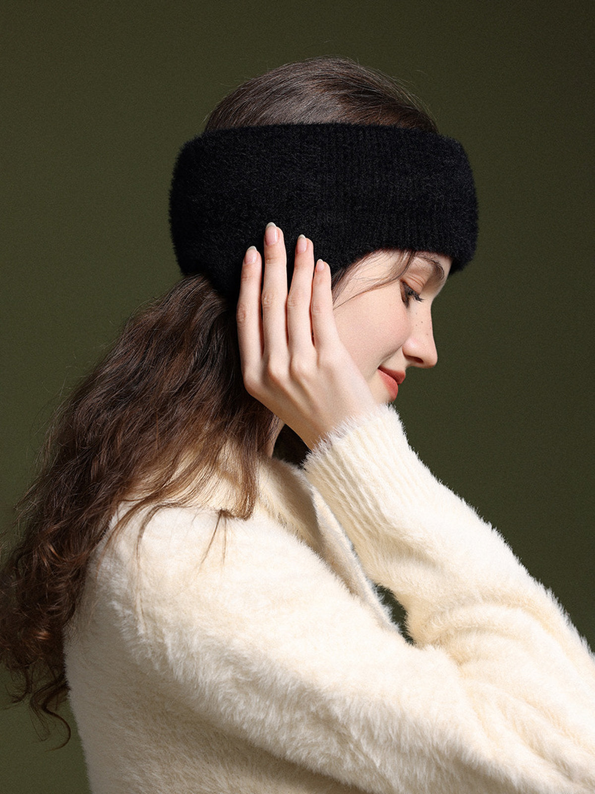 Cache-oreilles hiver doux, bandeau chaud, protection anti-froid, confort moelleux, accessoire de sport, style décontracté, modèle Sadire