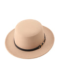 Chapeau feutre femme, rétro, accessoire mode automne hiver, couvre-chef plat à bord court, style vintage à ruban, modèle Ogana