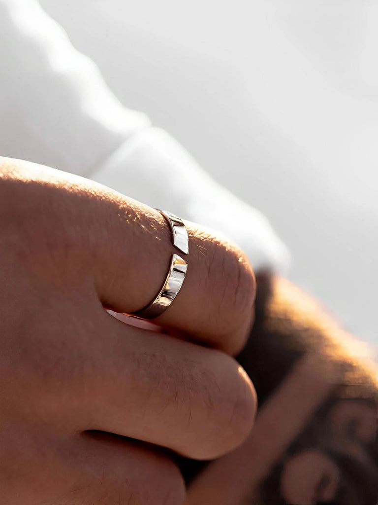 Bague classique pour homme, en acier inoxydable, anneau de 5mm minimaliste, bijou moderne, modèle Artéos - Bague - Argent XS