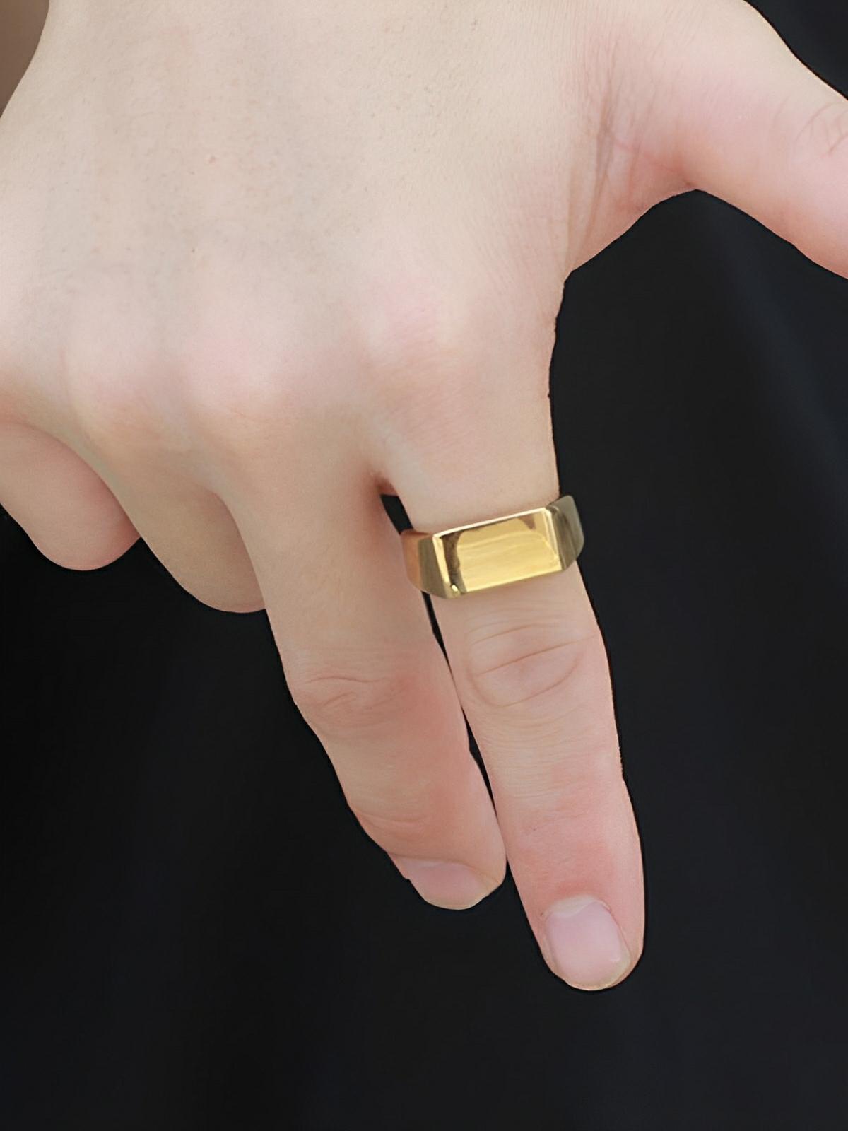Bague femme acier inoxydable, surface lisse, gravure personnalisée, plaqué or 18K, style géométrique, modèle Joane - Bague - Or XXS