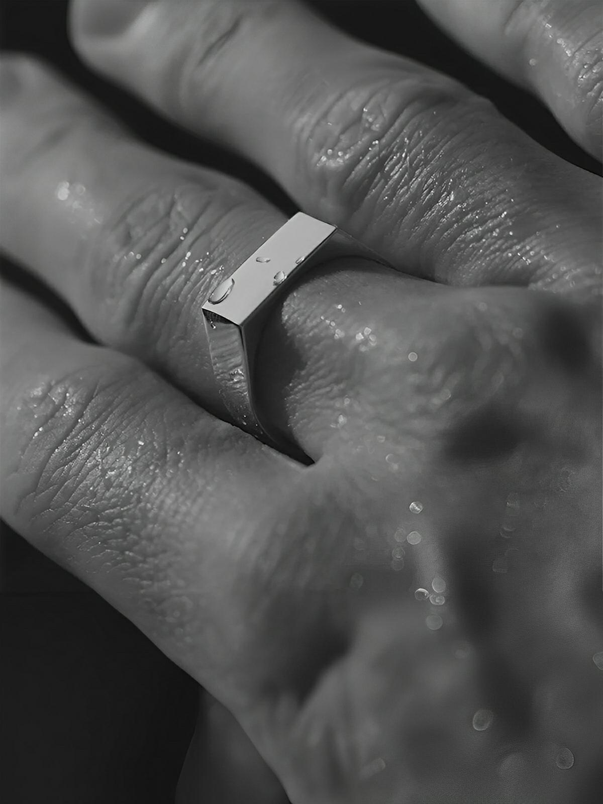 Bague rectangle minimaliste, en acier inoxydable, effet miroir, design géométrique, pour homme, modèle Nathan - Bague - Argent XS