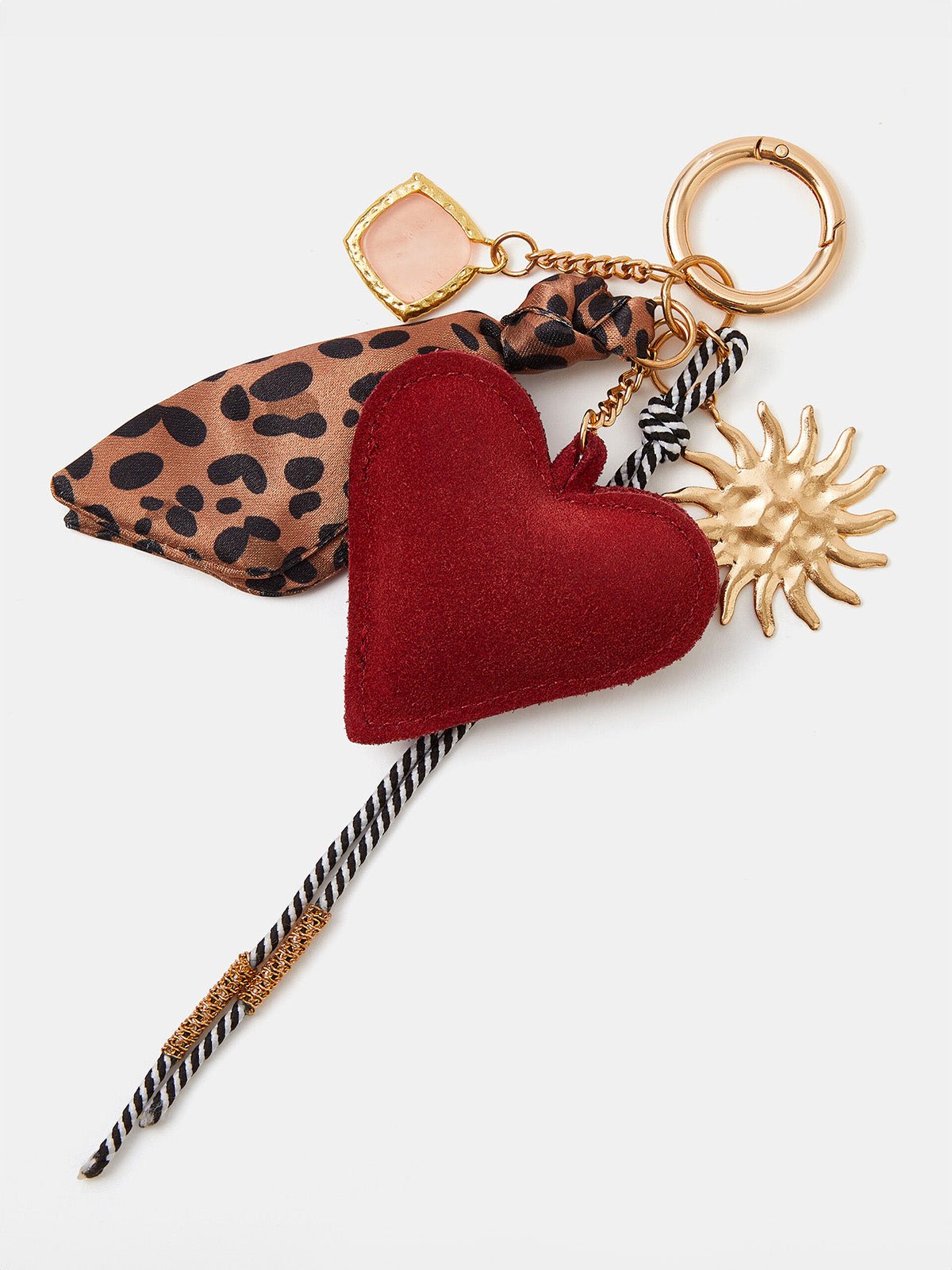 Bijou de sac cœur rouge, porte - clés doré soleil, breloque léopard, pierre rose, pompon tissu, modèle Lovema - charms - Multicolore