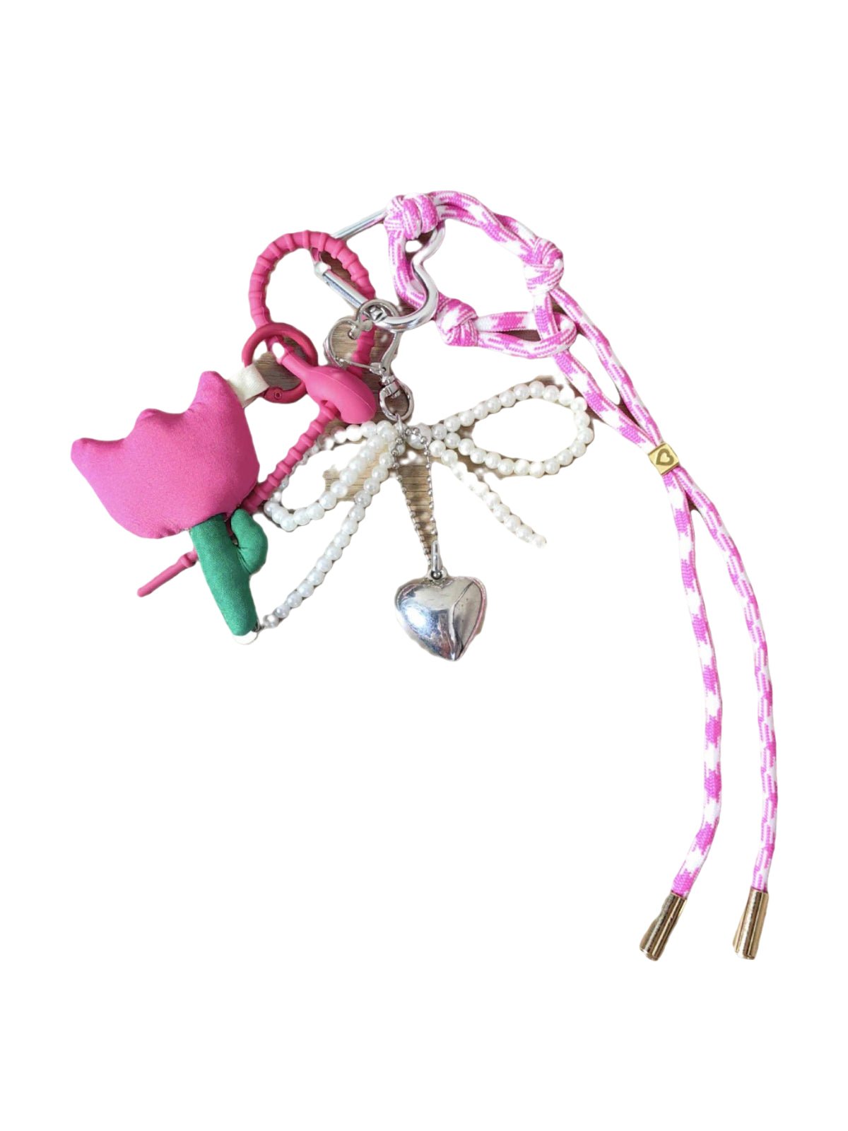 Bijou de sac rose, tulipe rembourrée, perles blanches, cœur argenté, corde tressée, modèle Risa - Bijoux de sac - Rose