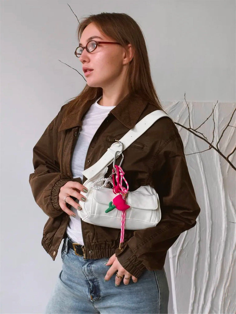 Bijou de sac rose, tulipe rembourrée, perles blanches, cœur argenté, corde tressée, modèle Risa - Bijoux de sac - Rose