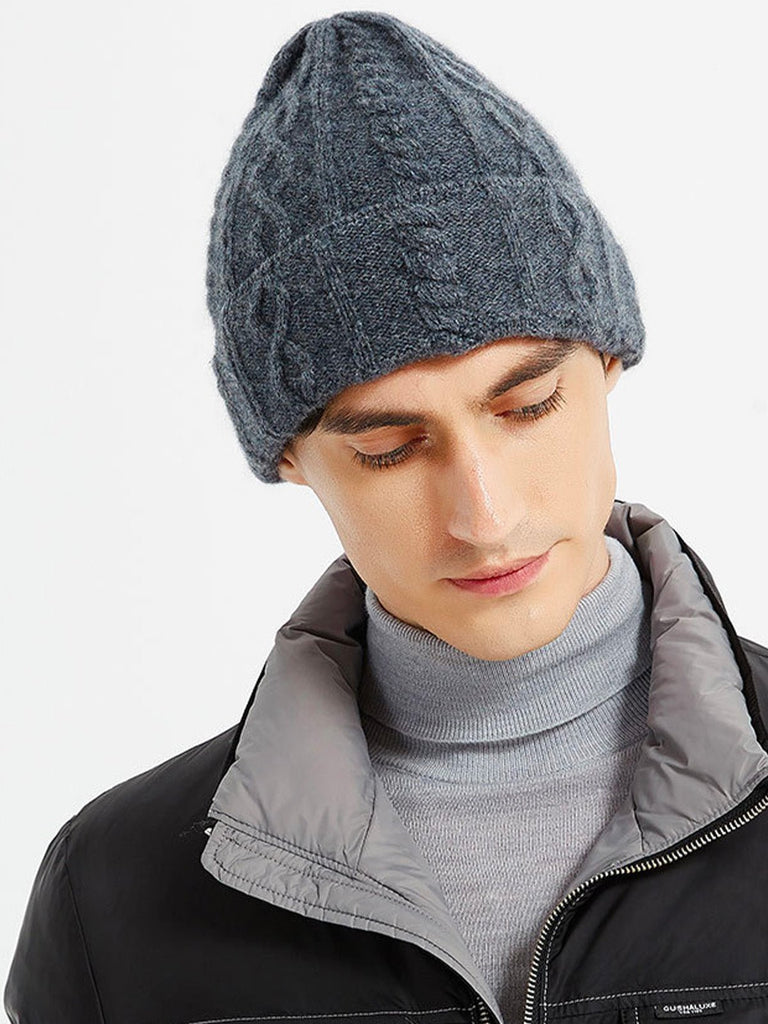 Bonnet en laine homme et femme, tricot torsadé, chaud hiver, maille épaisse, doux confort, style minimaliste, modèle Zola - Bonnets - Gris
