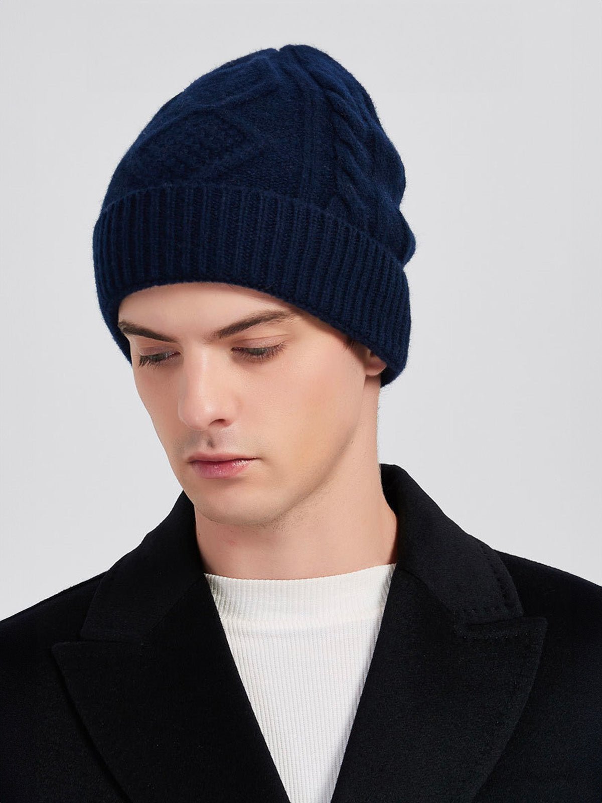 Bonnet en laine mérinos mixte, tricot torsadé chaud, maille hiver, doux et extensible, bonnet streetwear, modèle Caméro - Bonnets - Bleu marine