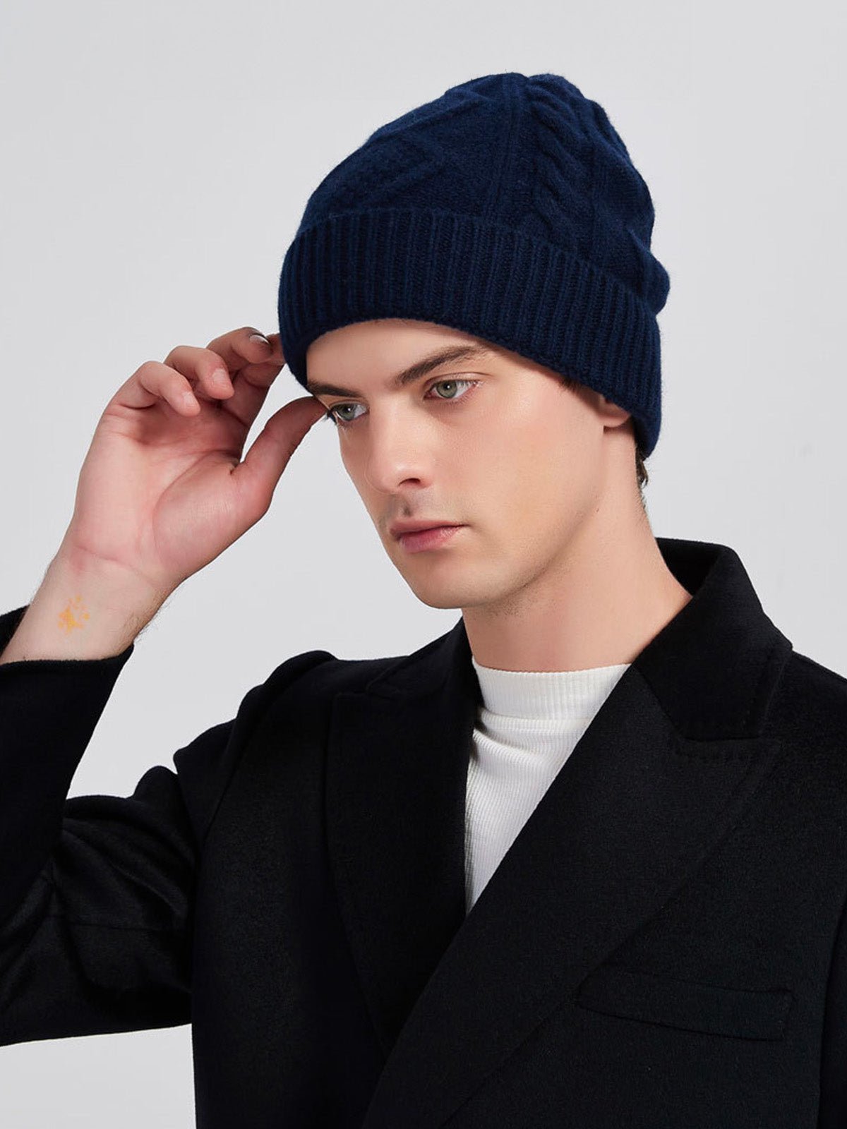 Bonnet en laine mérinos mixte, tricot torsadé chaud, maille hiver, doux et extensible, bonnet streetwear, modèle Caméro - Bonnets - Bleu marine