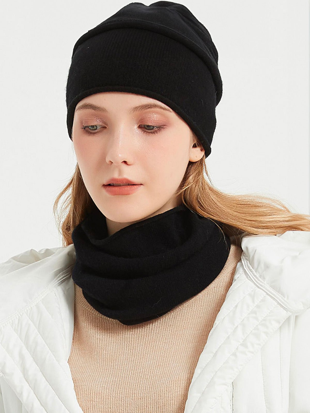 Bonnet en laine mérinos, tricot sans couture, unisexe, doux et chaud, bonnet extensible hiver, léger et compact, modèle Jay - Bonnets - Noir