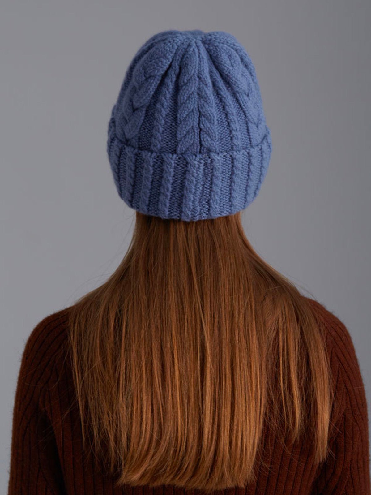 Bonnet en pure laine torsadée, coupe ronde, tricot épais, chaud, hiver femme et homme, style rétro décontracté, modèle Minel - Bonnets - Bleu