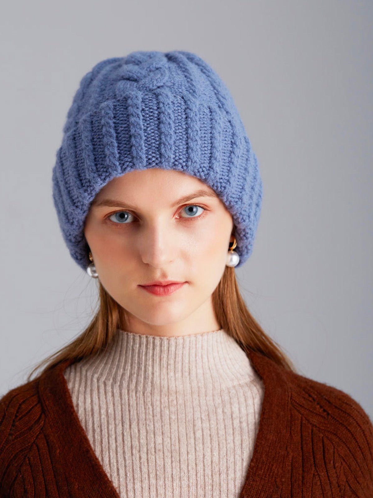 Bonnet en pure laine torsadée, coupe ronde, tricot épais, chaud, hiver femme et homme, style rétro décontracté, modèle Minel - Bonnets - Bleu