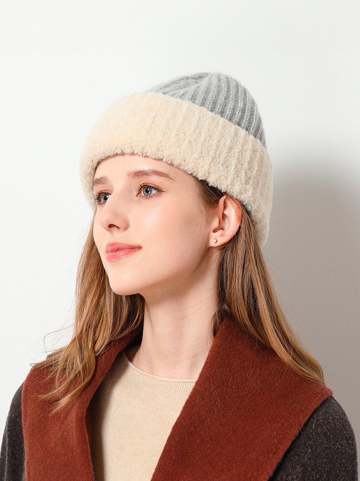 Bonnet en pure laine, tricot côtelé, doublure chaude, pour femme, hiver, style moderne, fluffy, modèle Ambre - Bonnets - Rose