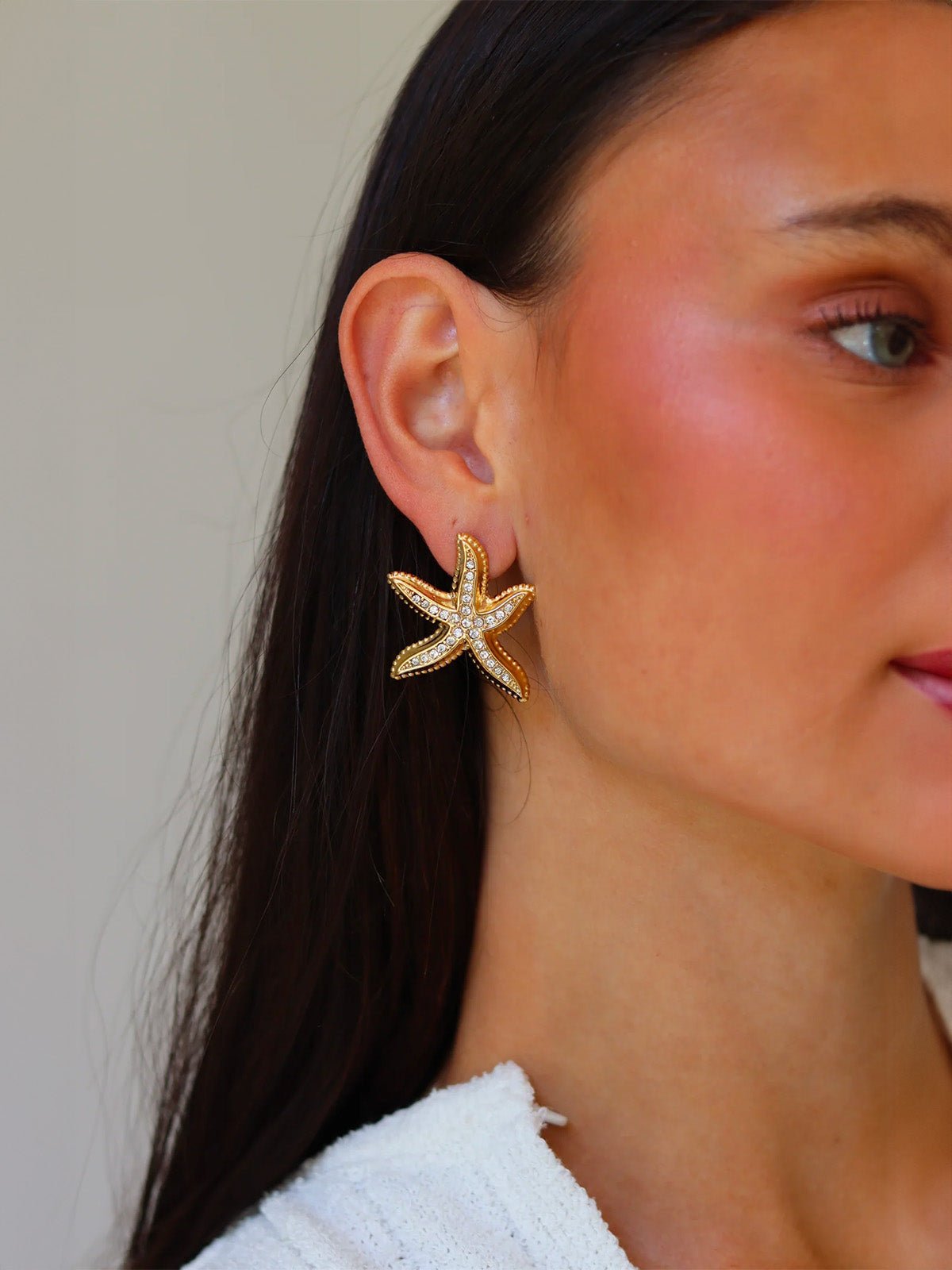 Boucles d'oreilles étoile de mer dorée, bijou plage, acier inoxydable, clous femme, effet diamant, modèle Stary - Boucles d'oreilles - Or