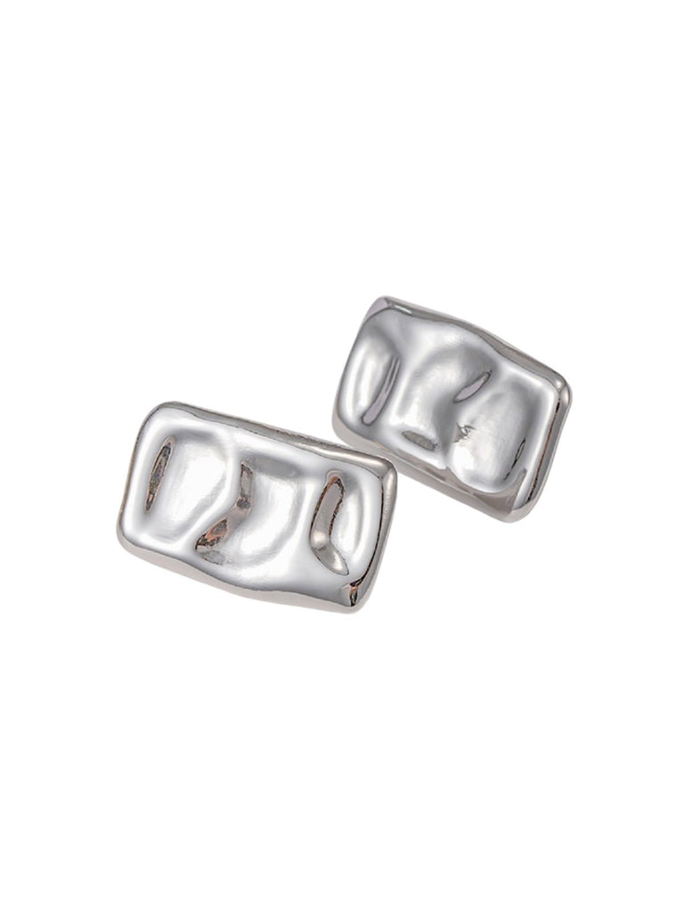 Boucles d’oreilles rectangle doré, texture martelée, acier inoxydable, style géométrique, fermoir poussette, modèle Sora - Boucles d'oreilles - Argent