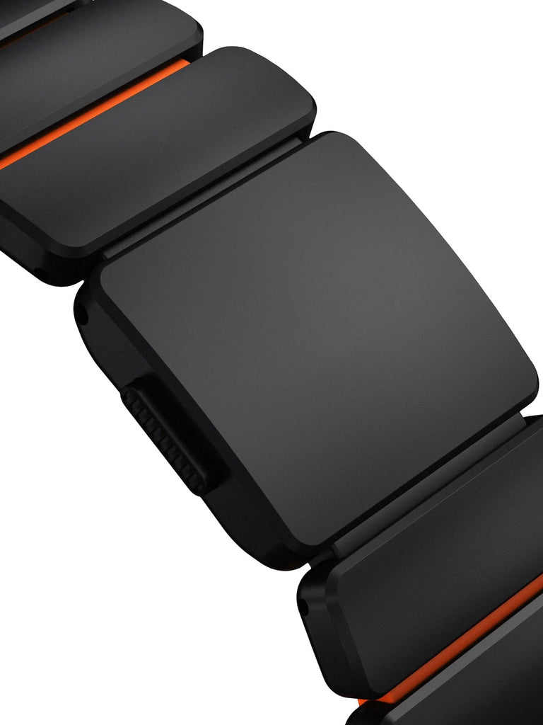 Bracelet Apple Watch Ultra Premium, en Titane Grade 4, fermeture magnétique N52, intérieur FKM, design sportif premium, look prestigieux, modèle Salvador - Bracelet Apple Watch - Noir et orange 44 à 49 mm