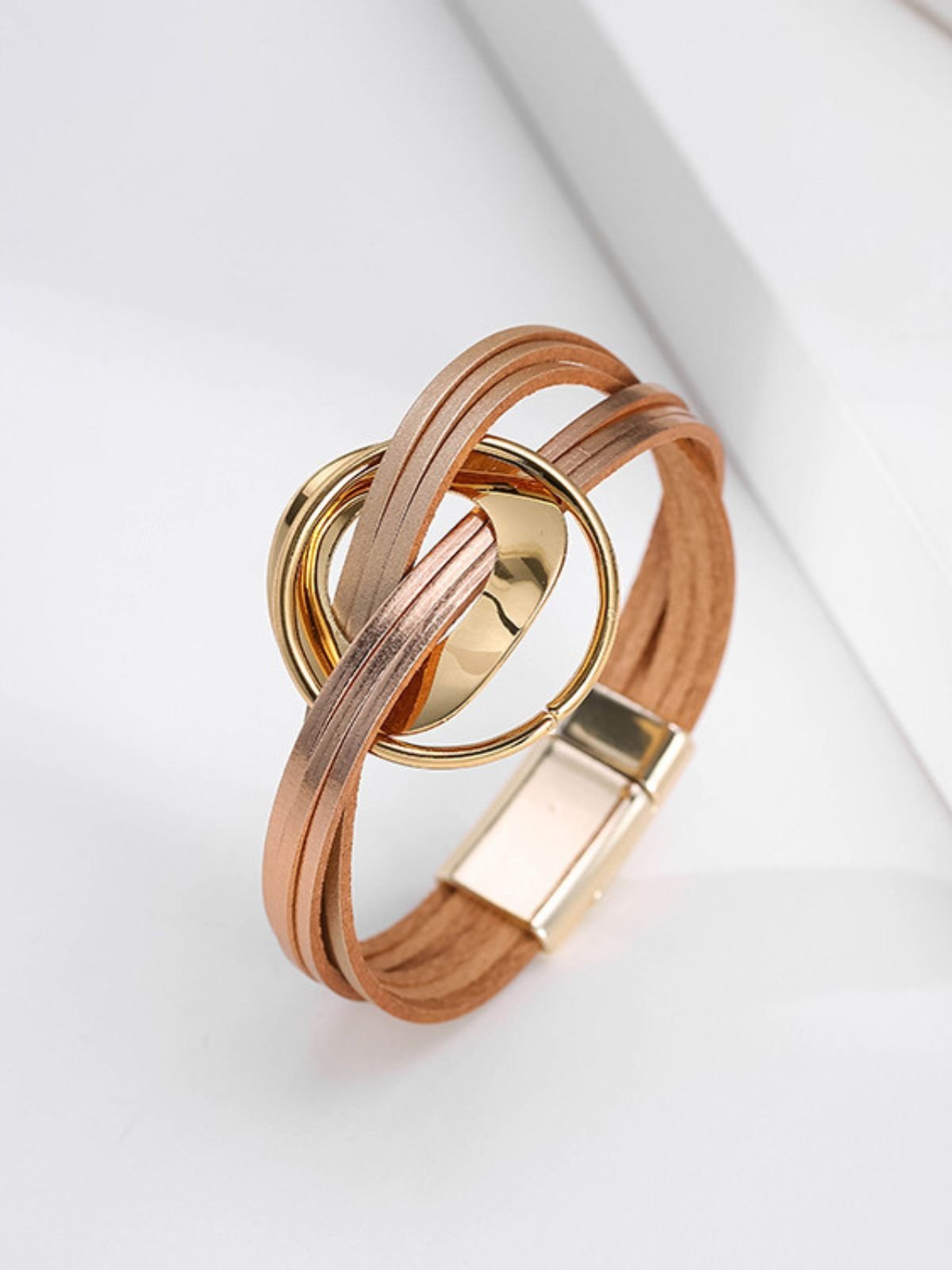 Bracelet cuir multirangs, magnétique, femme, style bohème, large, coloré, modèle Odylle - Bracelet - Rose