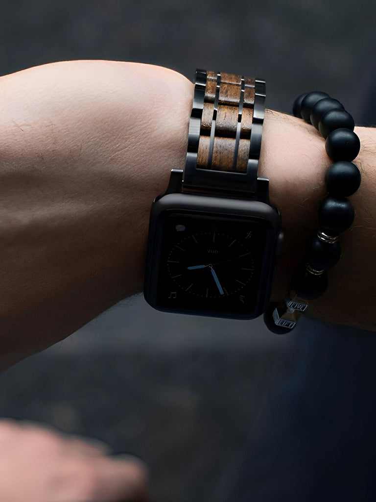 Bracelet en bois pour Apple Watch, authenticité et raffinement, modèle Julius - Bracelet Apple Watch - Guibourtia 38 à 42mm