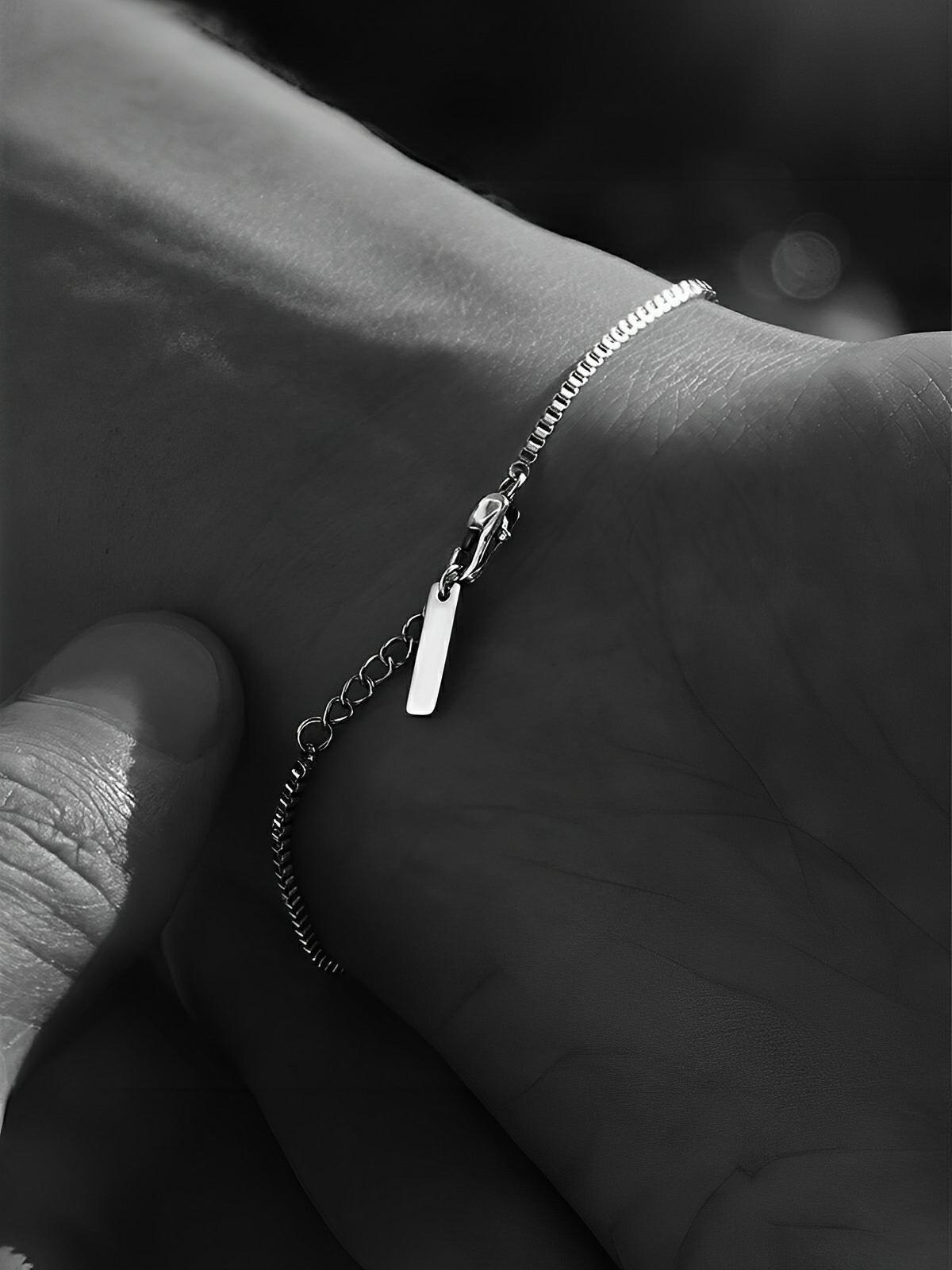 Bracelet homme en acier inoxydable, maille vénitienne, look moderne, waterproof, modèle Izibio - Bracelet - Argent XS
