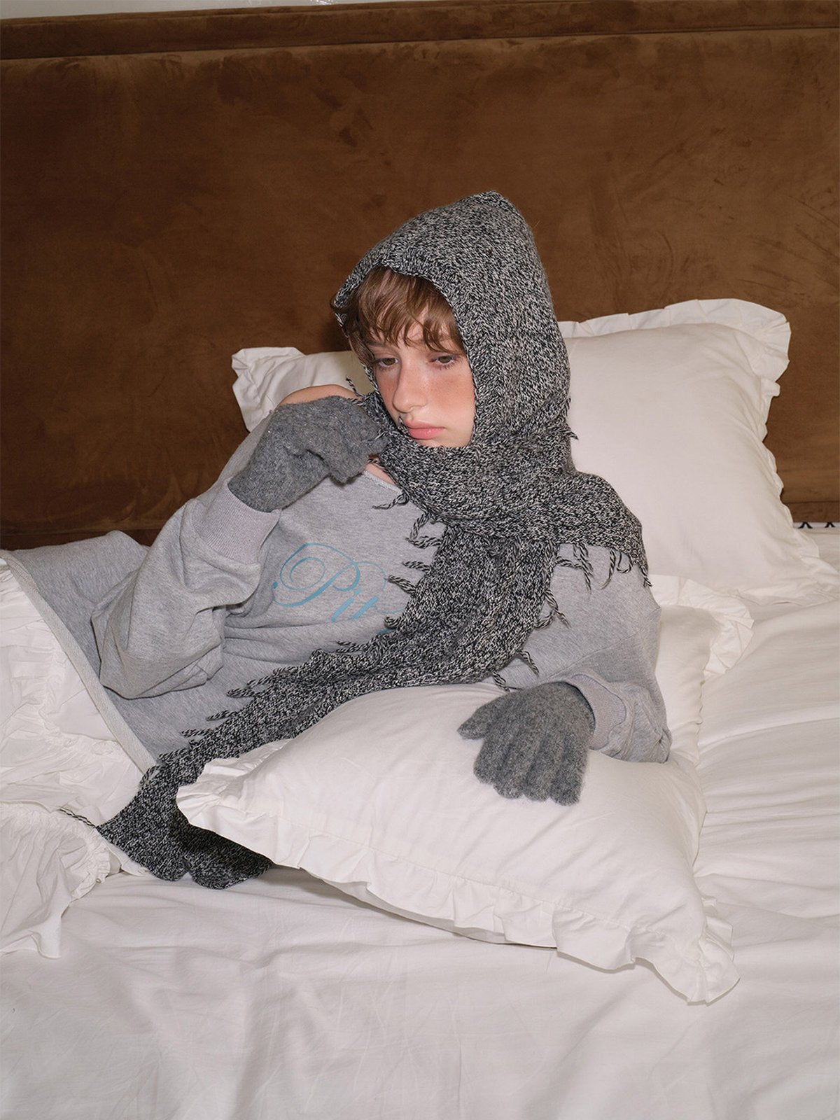 Cagoule tricotée laine et nylon, douce et chaude, bonnet balaclava hiver, design mixte, style streetwear, protection vent et froid, modèle Esmie - Écharpe - Gris