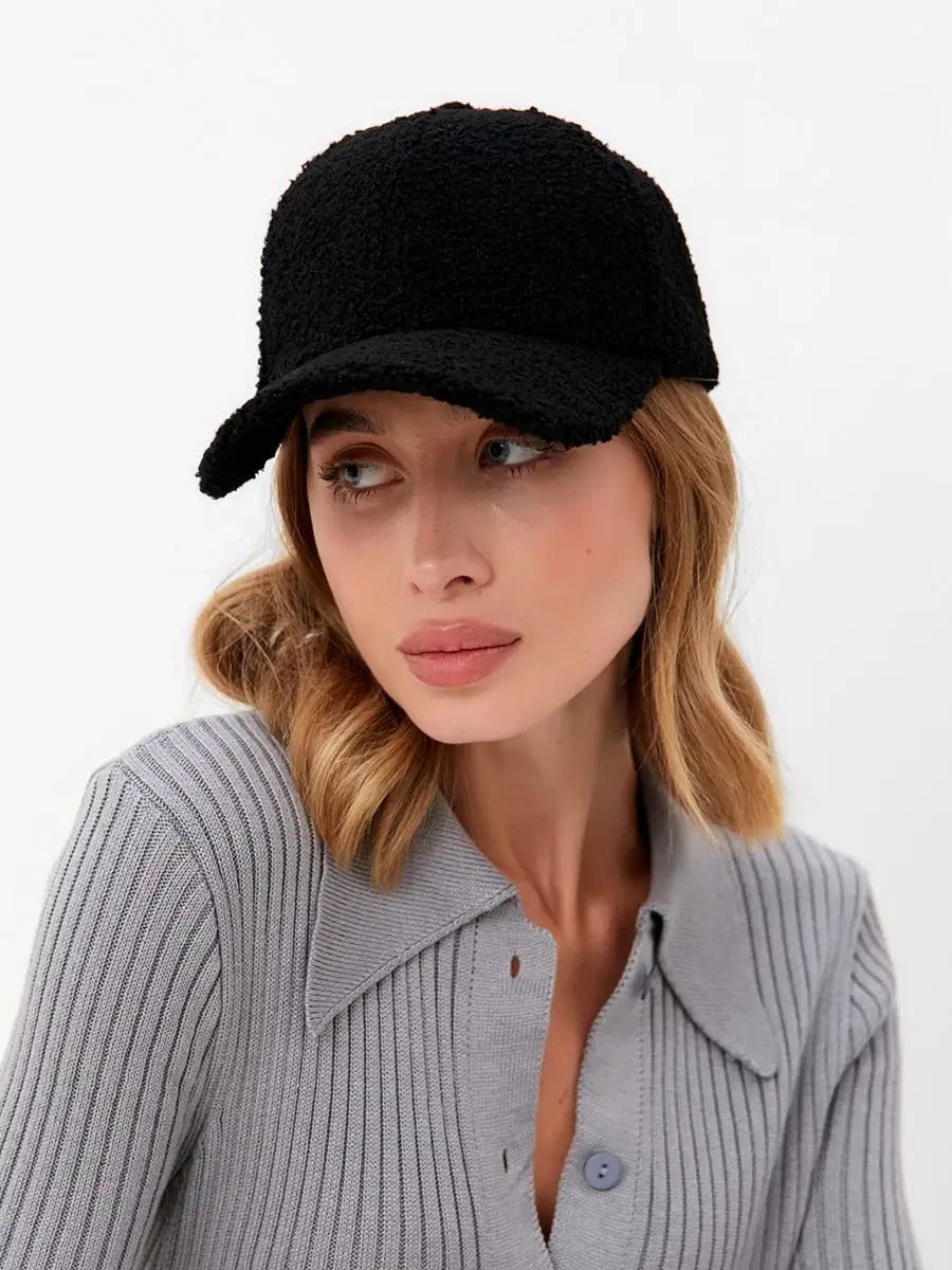 Casquette bouclette mouton, ajustable chaude, polaire, douce peluche à moumoute, modèle Mona - Casquette - Noir