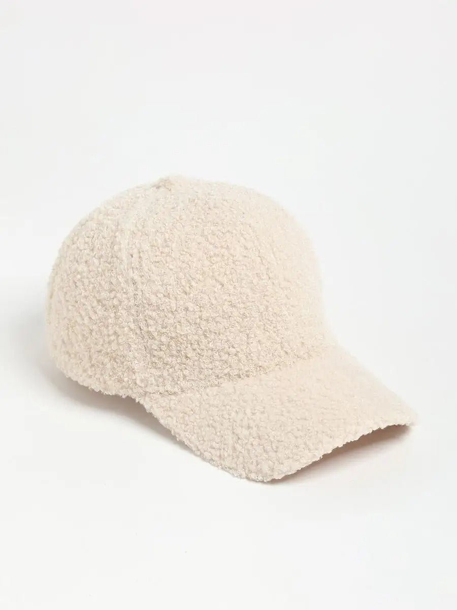 Casquette bouclette mouton, ajustable chaude, polaire, douce peluche à moumoute, modèle Mona - Casquette - Blanc crème