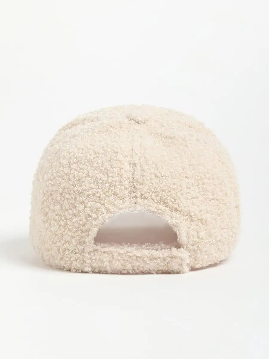 Casquette bouclette mouton, ajustable chaude, polaire, douce peluche à moumoute, modèle Mona - Casquette - Blanc crème