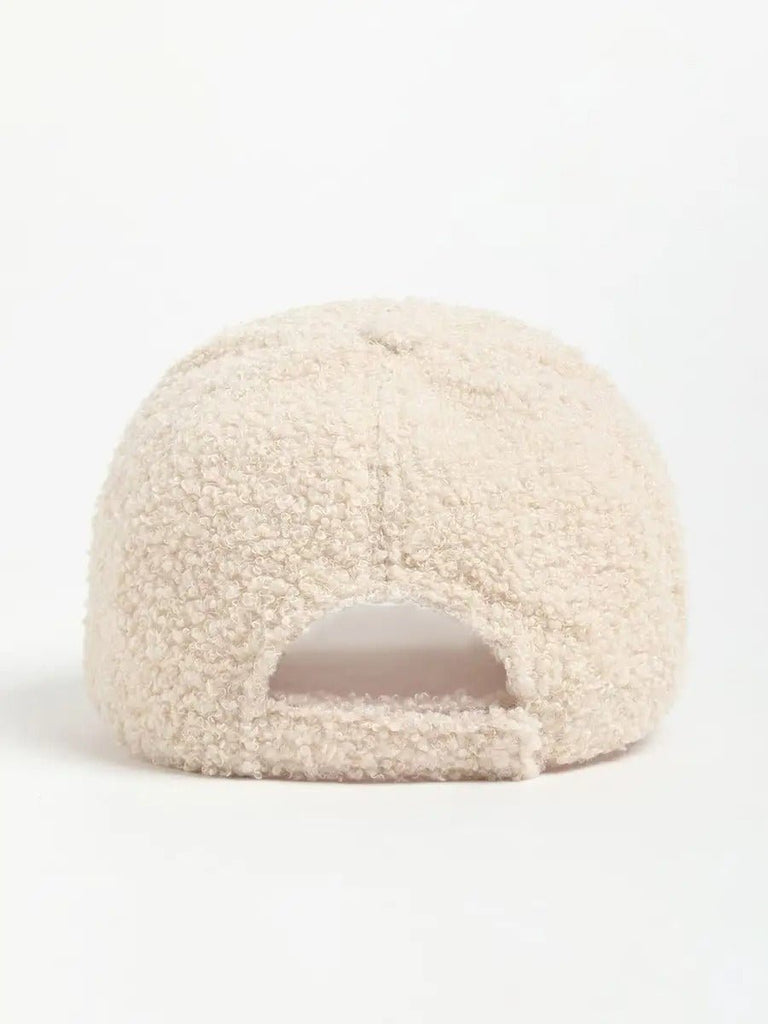Casquette bouclette mouton, ajustable chaude, polaire, douce peluche à moumoute, modèle Mona - Casquette - Blanc crème