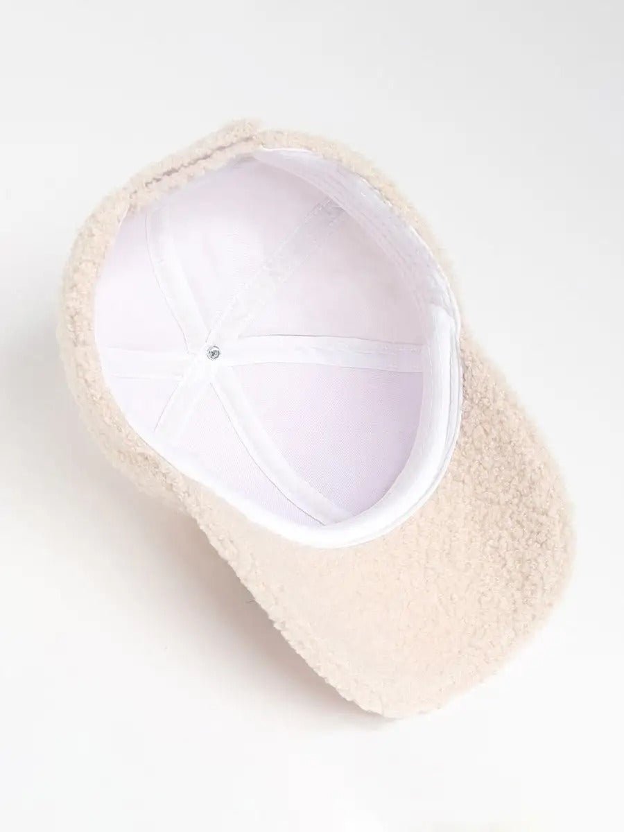 Casquette bouclette mouton, ajustable chaude, polaire, douce peluche à moumoute, modèle Mona - Casquette - Blanc crème