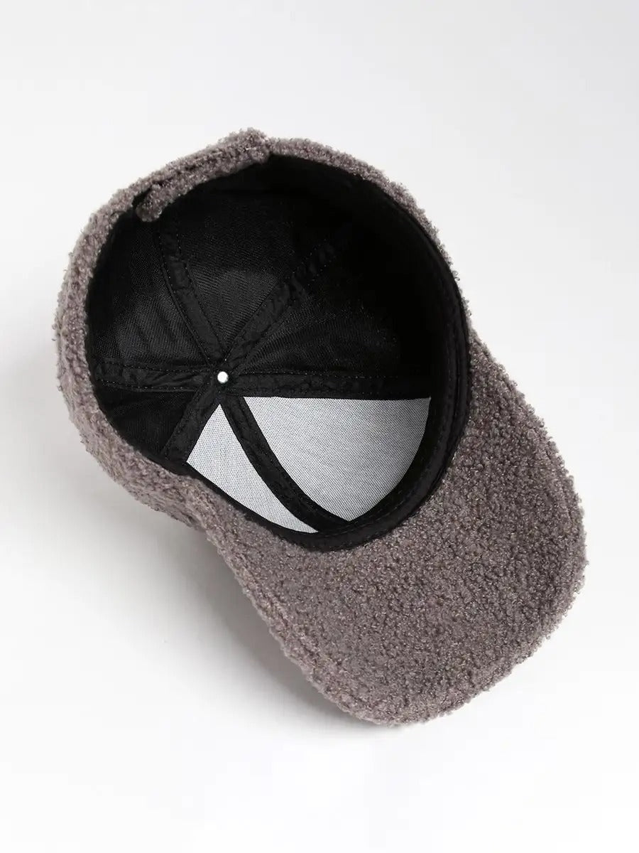Casquette bouclette mouton, ajustable chaude, polaire, douce peluche à moumoute, modèle Mona - Casquette - Gris