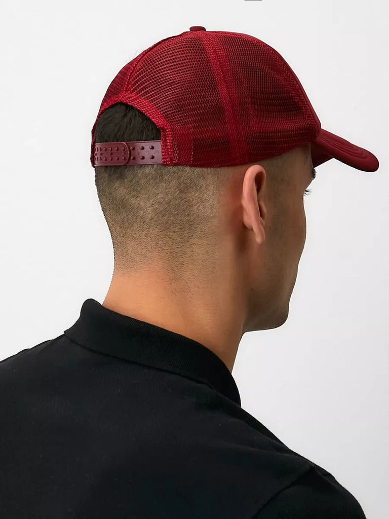 Casquette filet unie, légère et respirante, réglable, idéale pour l'été, modèle Quinn - Casquette - Bordeaux