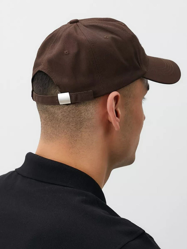Casquette HEART brodée, coton respirant, visière courbée, ajustable, style urbain, modèle Hermi - Casquette - Marron
