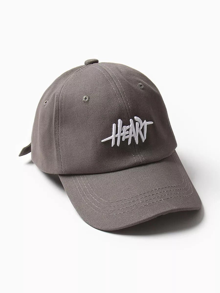 Casquette HEART brodée, coton respirant, visière courbée, ajustable, style urbain, modèle Hermi - Casquette - Gris