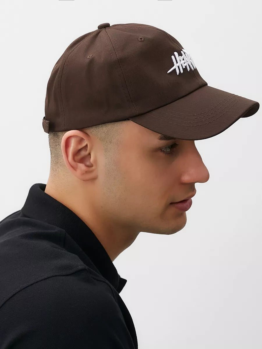 Casquette HEART brodée, coton respirant, visière courbée, ajustable, style urbain, modèle Hermi - Casquette - Marron