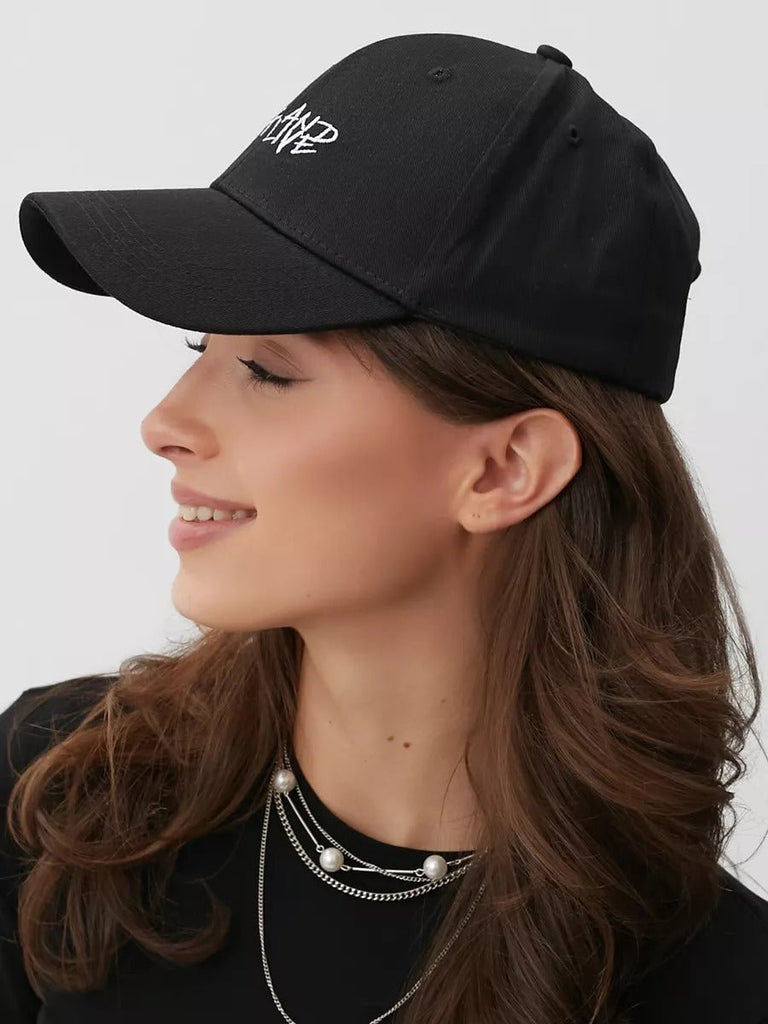 Casquette Live and Let Live, coton respirant, visière courbée, broderie stylée, taille réglable, modèle Alem - Casquette - Noir