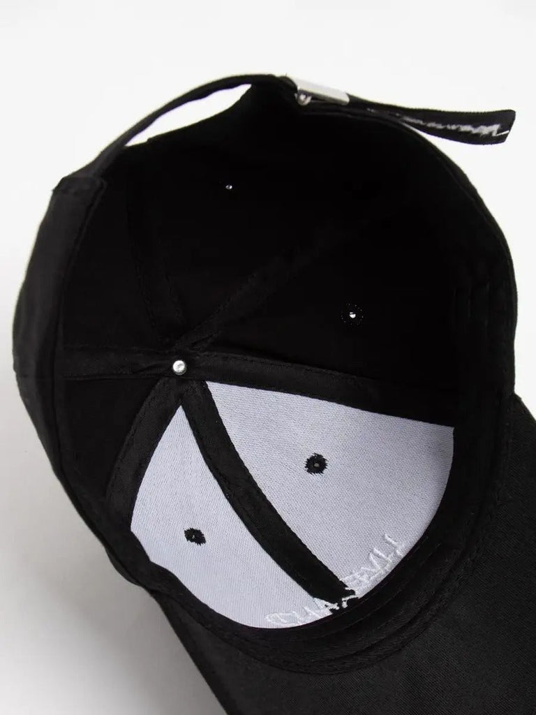 Casquette Live and Let Live, coton respirant, visière courbée, broderie stylée, taille réglable, modèle Alem - Casquette - Noir