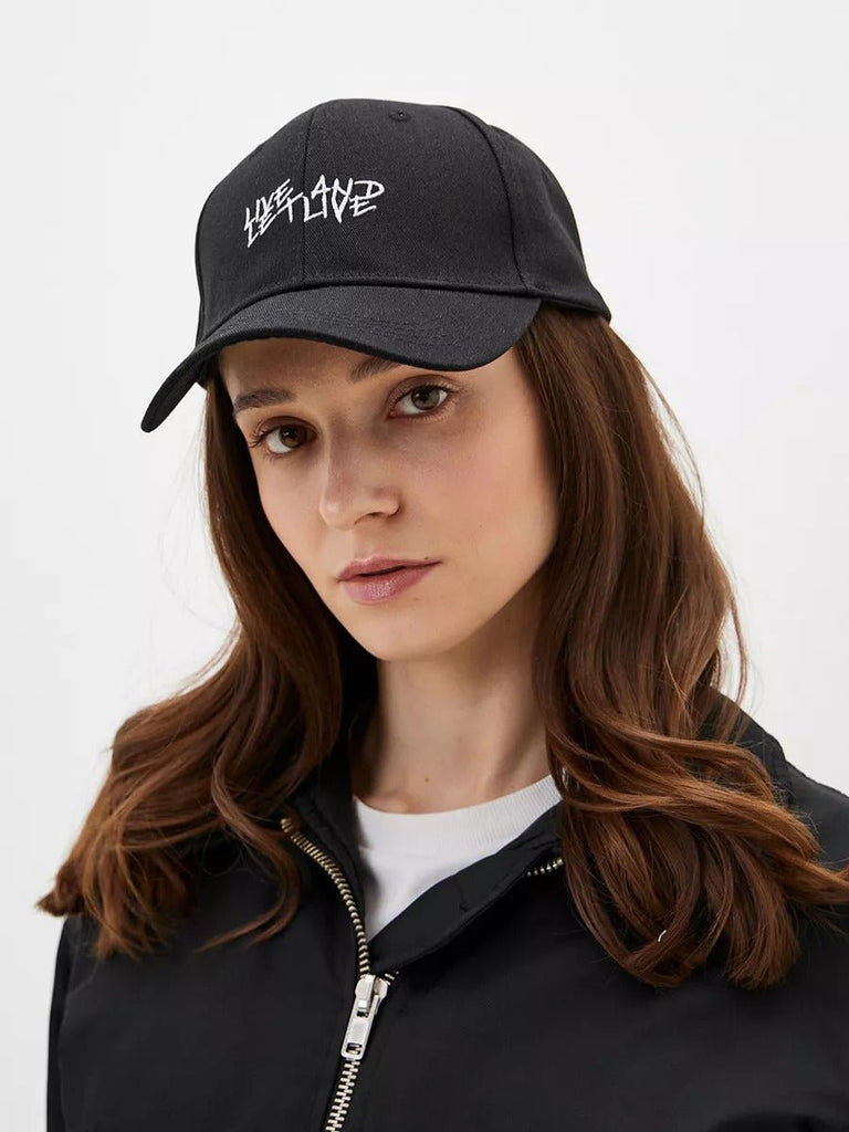 Casquette Live and Let Live, coton respirant, visière courbée, broderie stylée, taille réglable, modèle Alem - Casquette - Noir