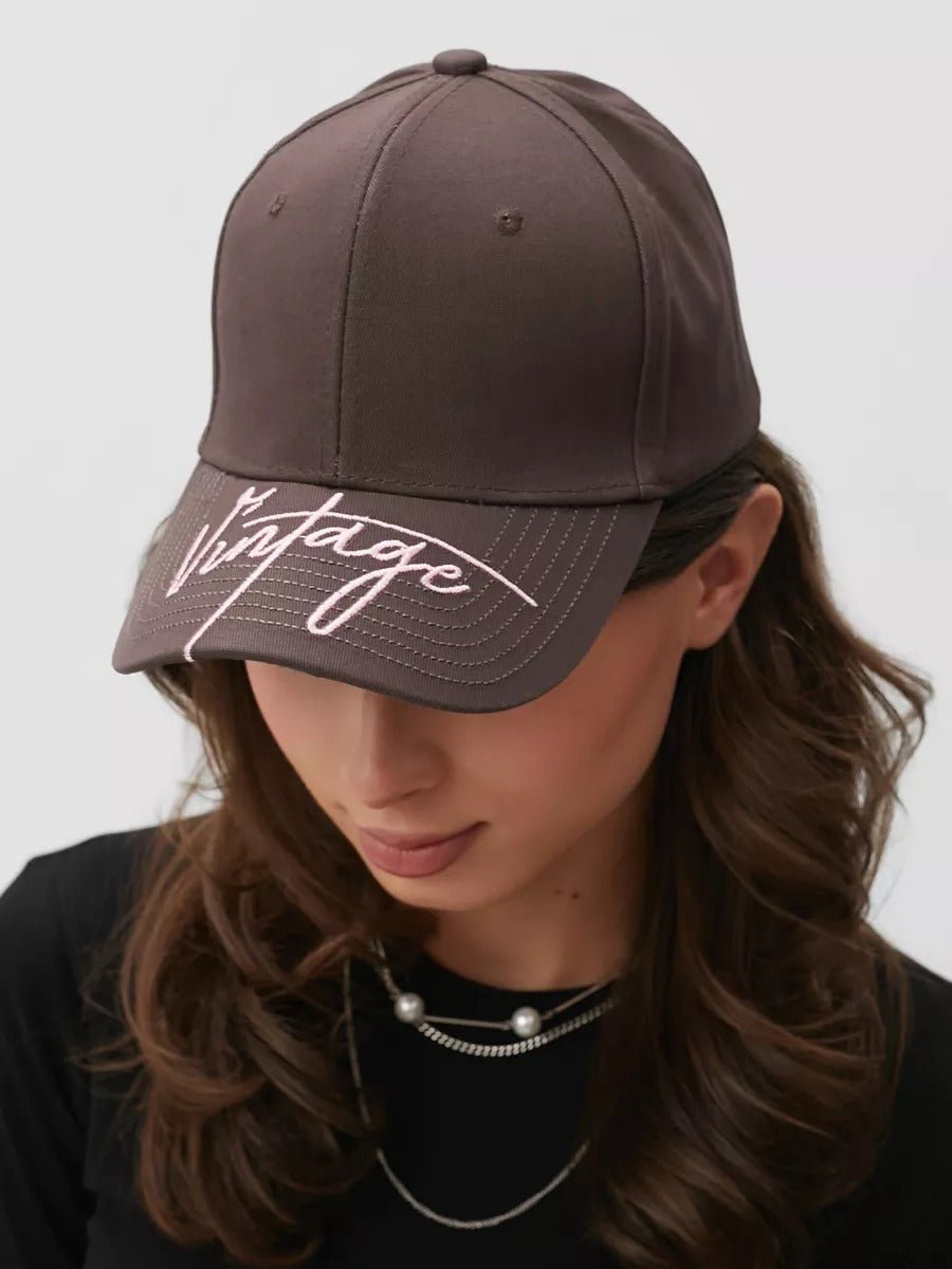 Casquette logo Vintage brodée, coton respirant, style urbain, visière courbée, ajustable, modèle Nell - Casquette - Marron