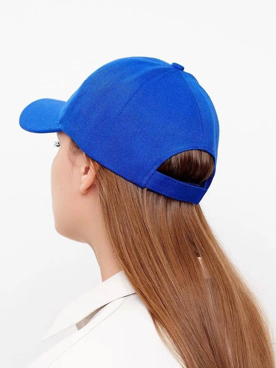 Casquette unie colorée, à visière courbée, réglable, au polyester respirant, look minimal, modèle Gaby - Casquette - Bleu