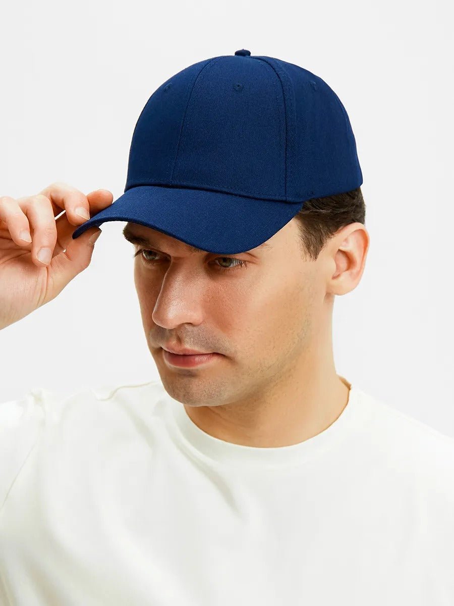 Casquette unie colorée, à visière courbée, réglable, au polyester respirant, look minimal, modèle Gaby - Casquette - Bleu marine