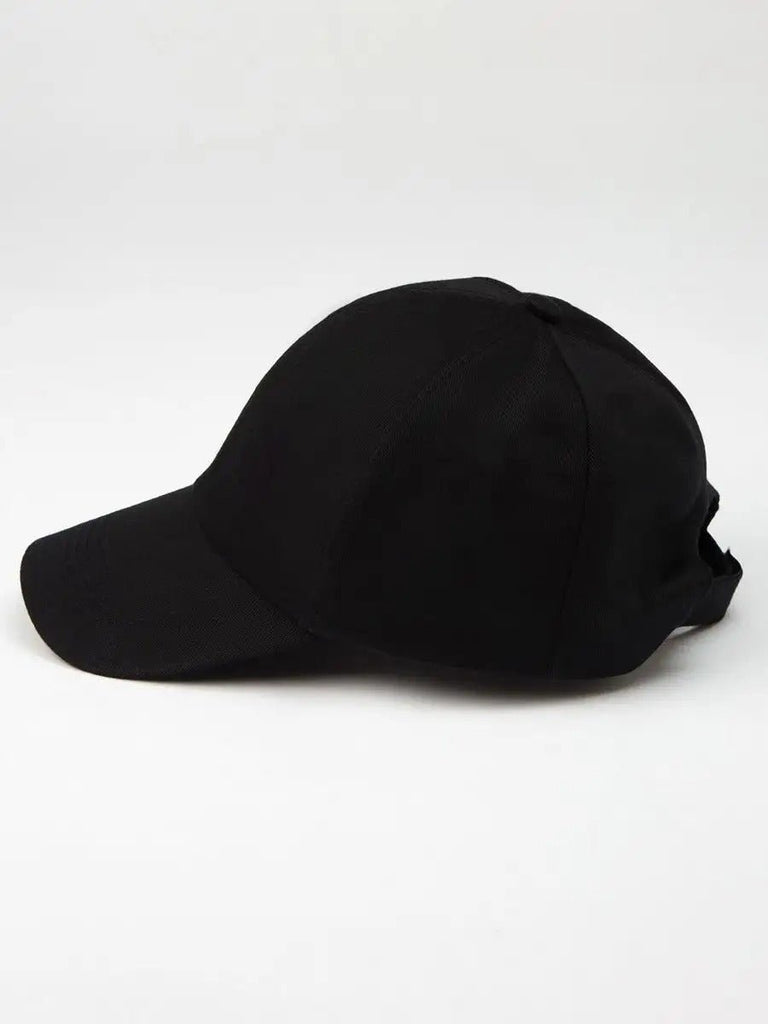 Casquette unie colorée, à visière courbée, réglable, au polyester respirant, look minimal, modèle Gaby - Casquette - Noir