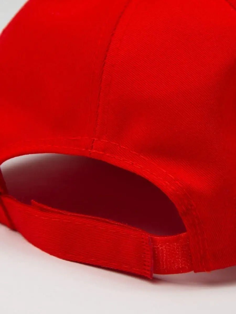 Casquette unie colorée, à visière courbée, réglable, au polyester respirant, look minimal, modèle Gaby - Casquette - Rouge