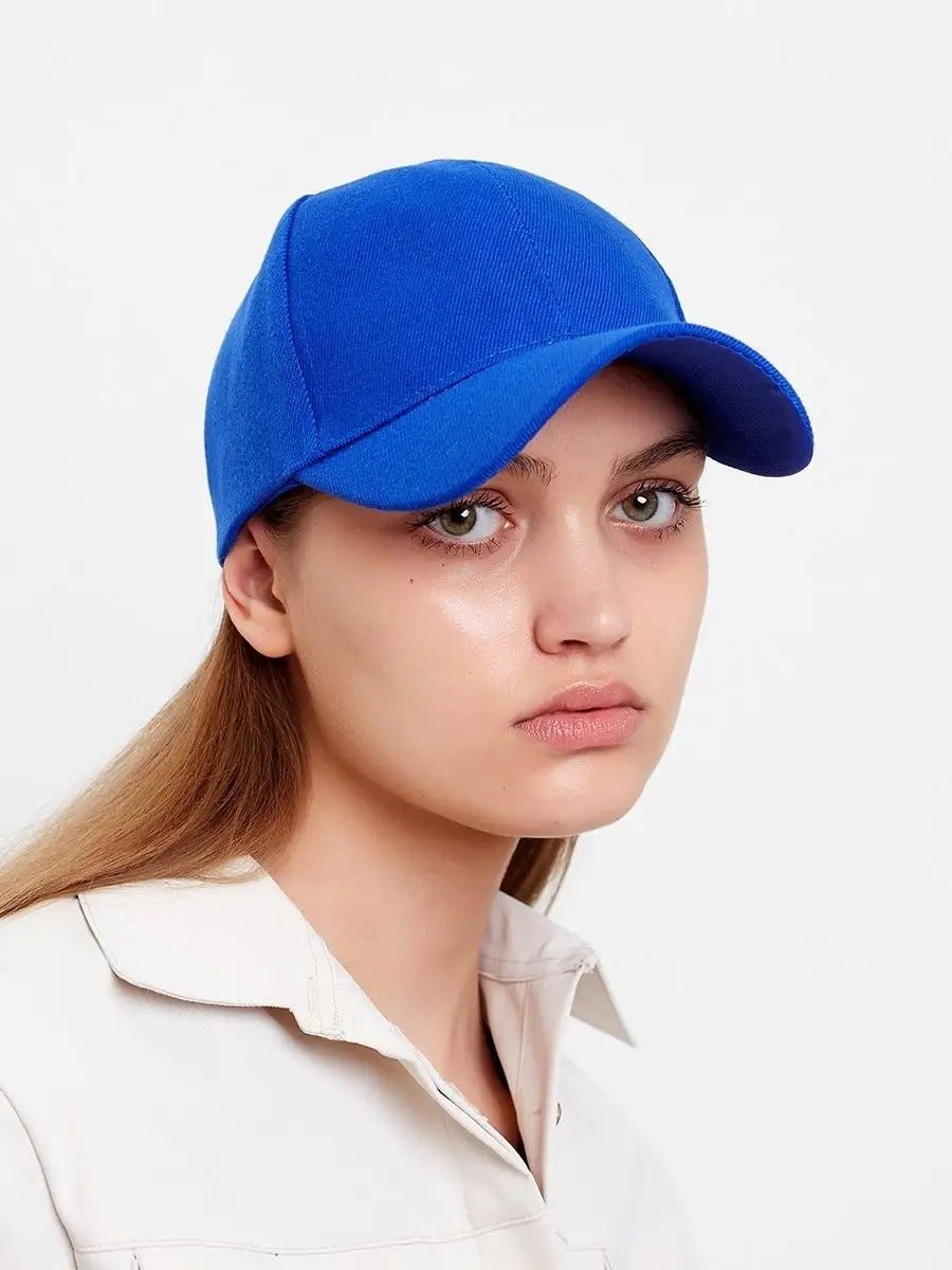 Casquette unie colorée, à visière courbée, réglable, au polyester respirant, look minimal, modèle Gaby - Casquette - Bleu