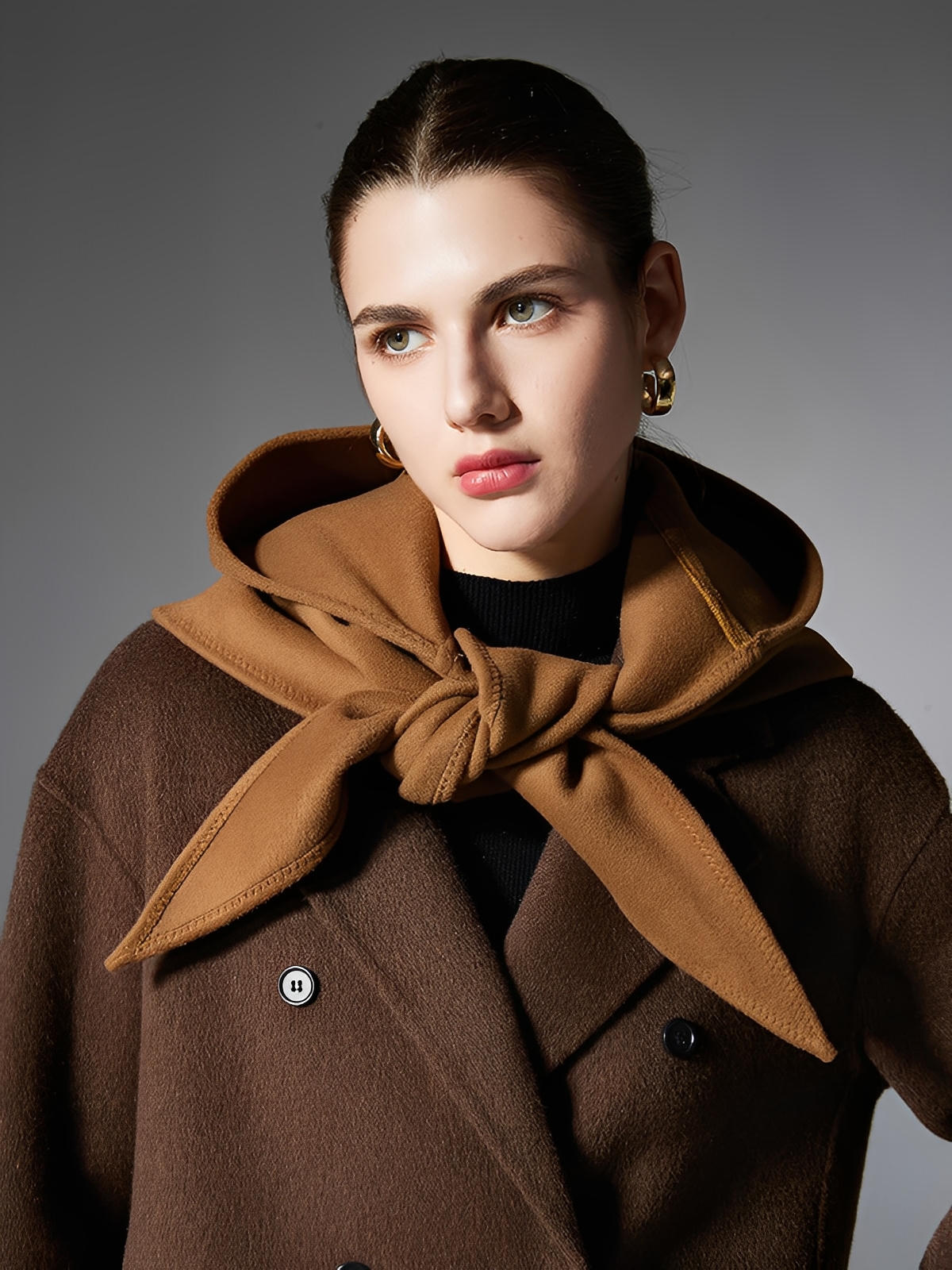 Châle à capuche, foulard chaud hiver, écharpe cape femme, châle camel doux, accessoire mode automne, modèle Pirane - Châle - Camel