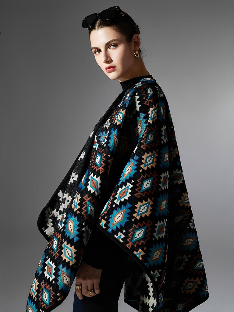 Châle chaud, poncho géométrique, couverture épaisse, cape colorée, style bohème, motifs azur et terre, grand format 150x130 cm, douceur cocooning, modèle Célestia - Châle - Multicolore