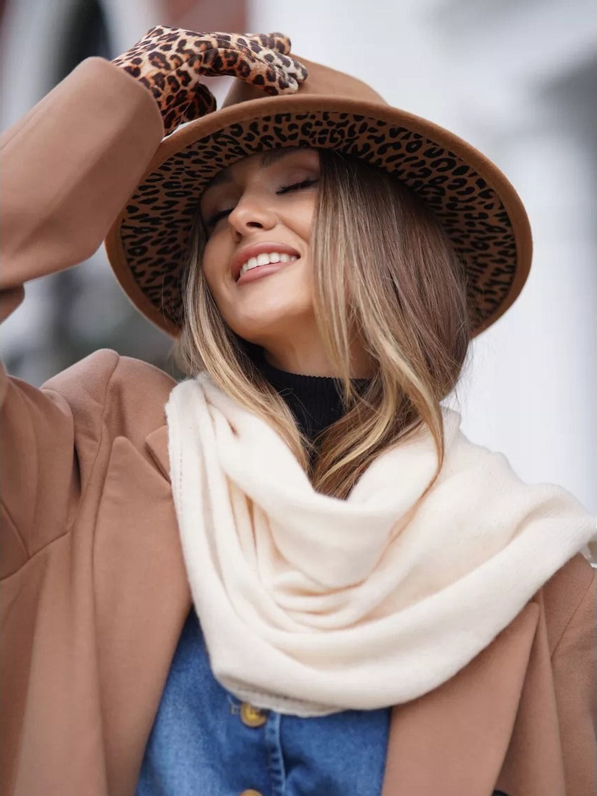 Chapeau fedora feutre femme, fedora léopard intérieur, chapeau large bord automne hiver, feutre rigide imprimé animal, chapeau tendance urbain, modèle Felindrae - Chapeau de paille - Marron
