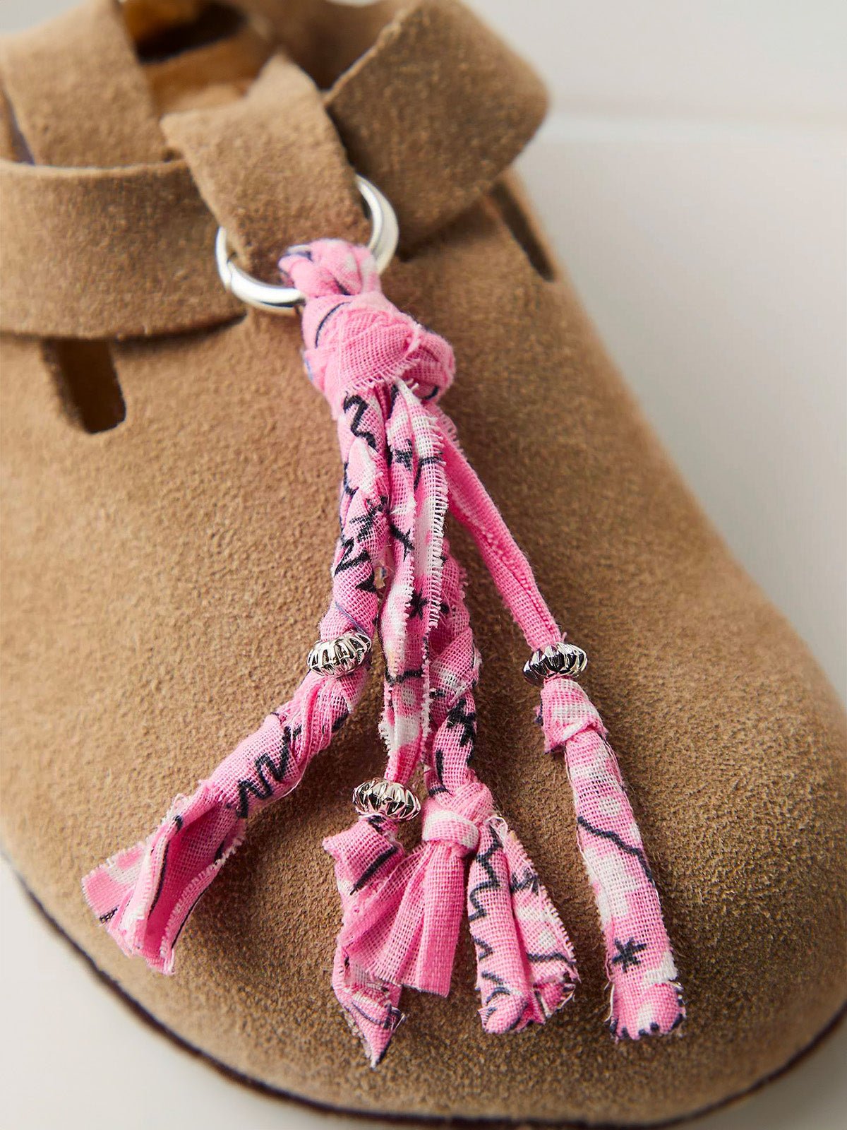 Charms colorés pour chaussures et sac, accessoires à franges en tissu, anneau métallique, style bohème, bijou de sac, modèle Playba - charms - Rose