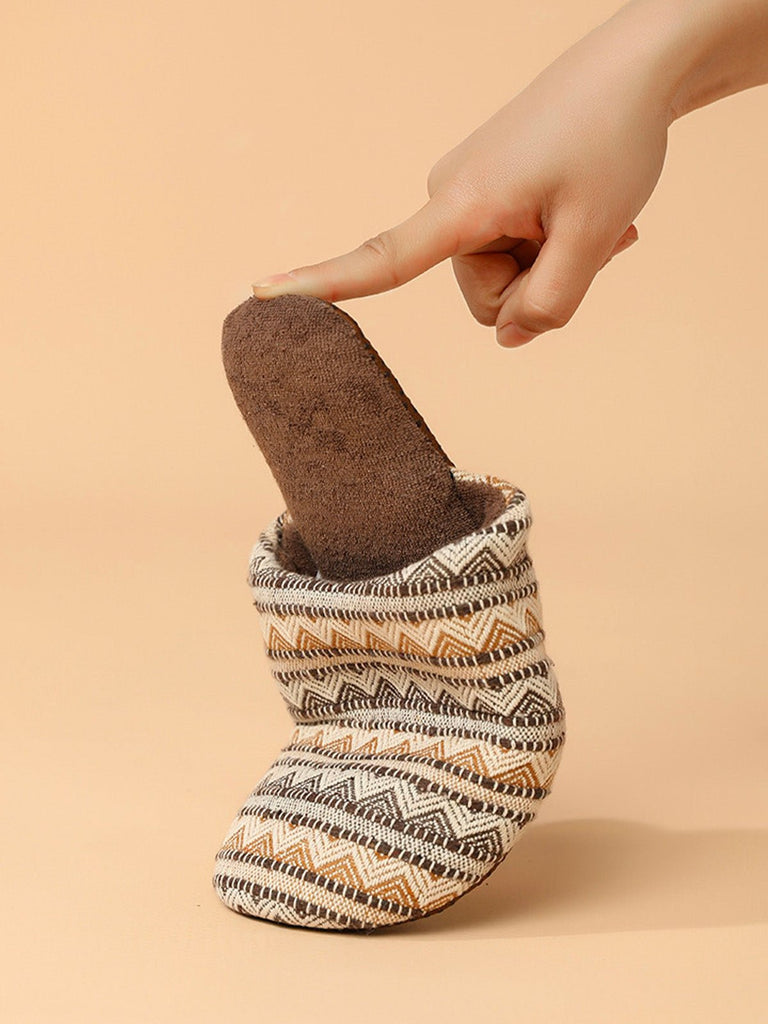 Chaussons d’intérieur coton, semelle souple antidérapante, confort thermique toutes saisons, chaussons unisexe, style maison cosy, modèle Cirmus - Chaussons - Marron XXS