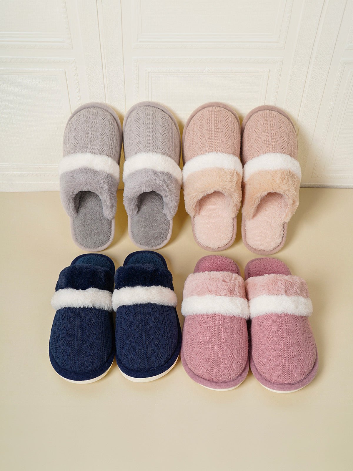 Chaussons hiver, chauds maison, fourrés et confort, pantoufles antidérapantes intérieur, mules coton polaire douces mixte, modèle Hitam - Chaussons - Bleu marine XXS