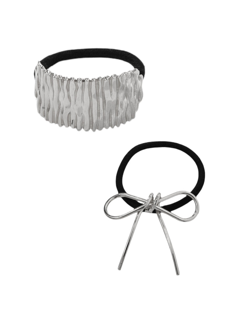 Chouchou cheveux ruban métal x2, élastique noir, nœud doré ou argenté, accessoire de coiffure féminin, queue de cheval chic, style moderne, modèle Svarina - Chouchou - Argent