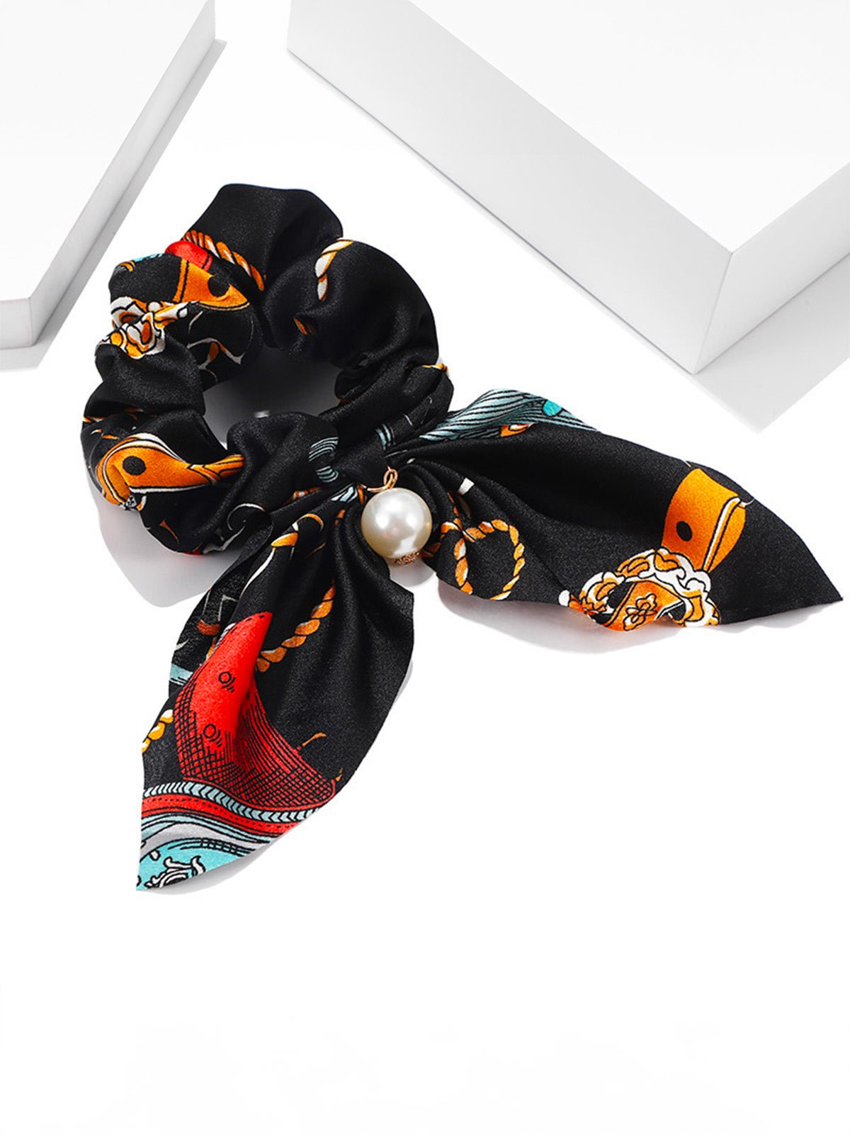 Chouchou cheveux satin, chouchou avec perle, élastique cheveux foulard, chouchou ruban décoratif, accessoire coiffure femme, modèle Chauma - Chouchou - Multicolore