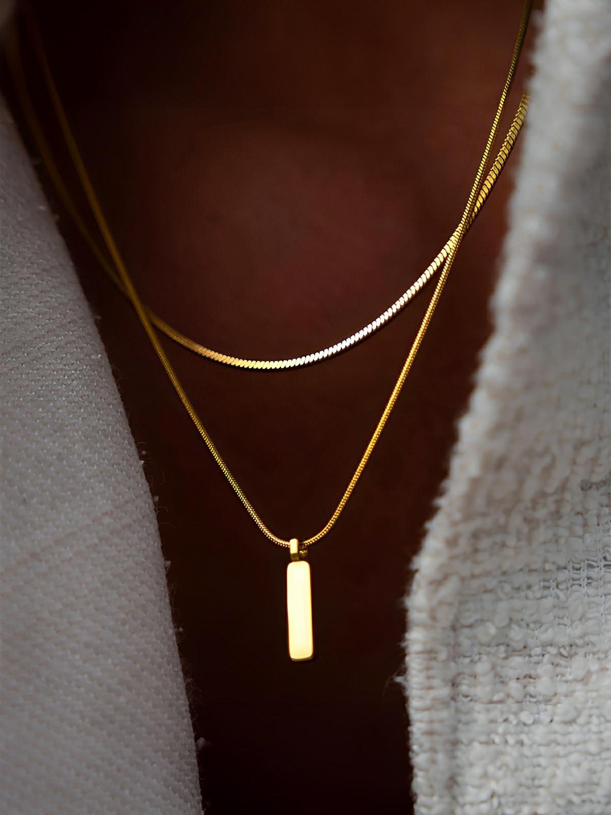 Collier acier inoxydable, pendentif rectangulaire, chaîne serpent, style minimaliste, homme moderne, modèle William - Collier - Or 55 cm